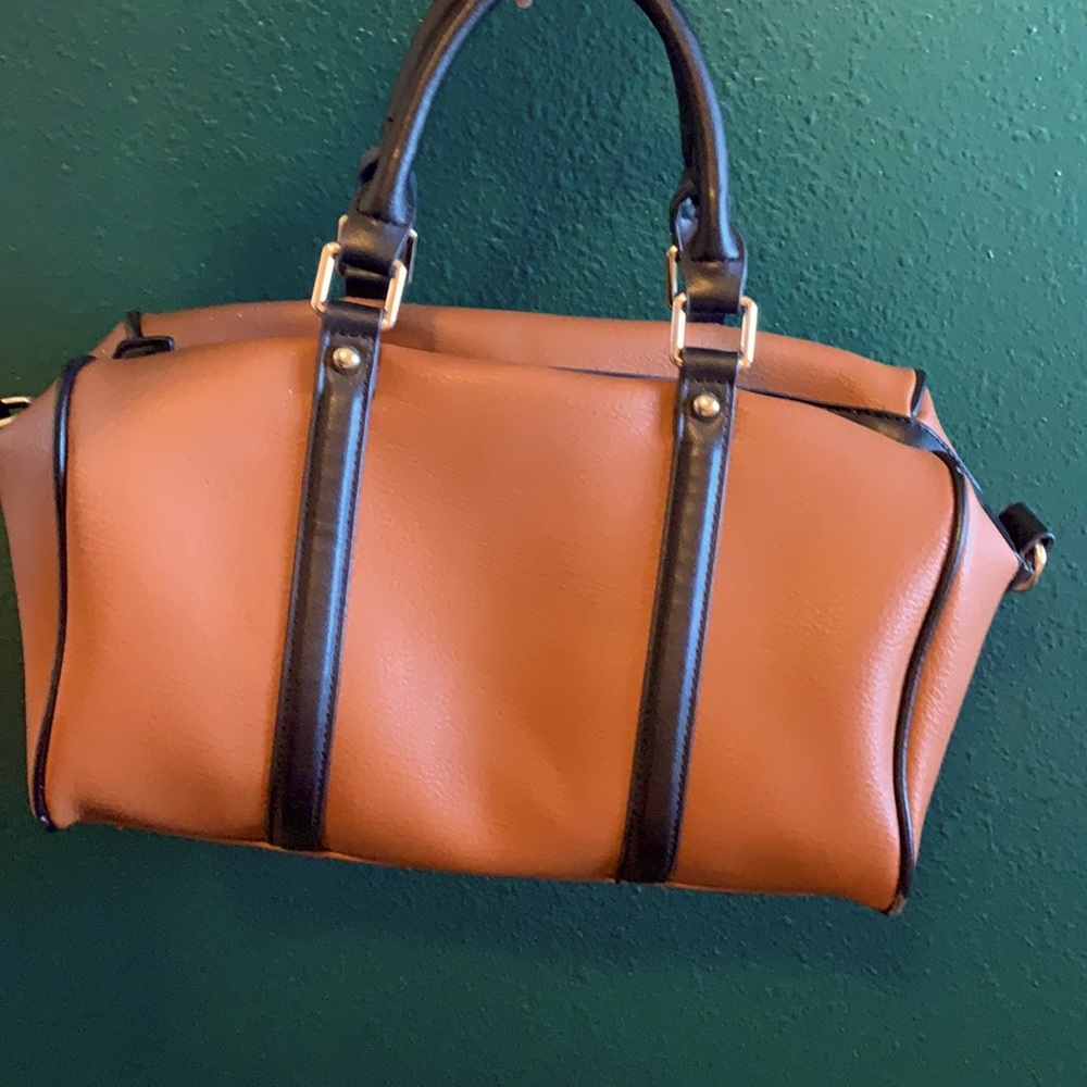 Vegan leather, Urban Expressions, Roomy purse